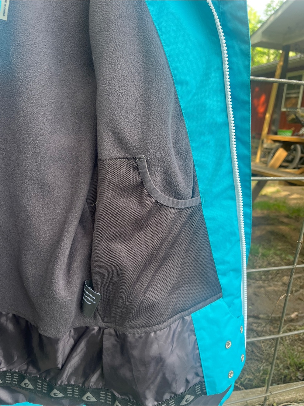 Ski Jacket - Picture 3 of 5